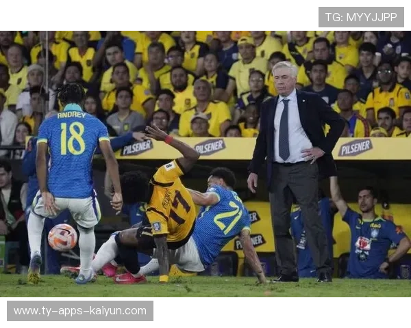 纽卡斯尔罗扎替补首秀建功全队庆祝