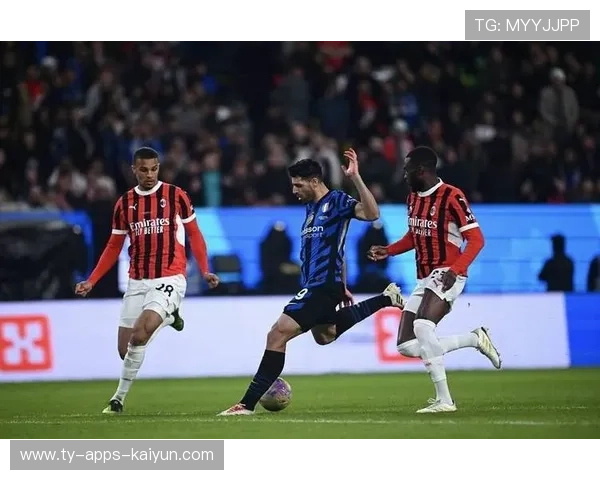 莱奥停球顺势加速突破惊艳全场